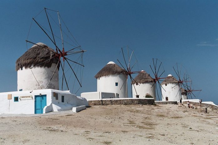 Mikonos